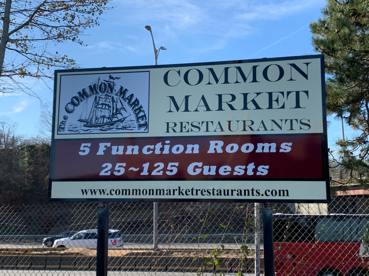 Common Market Restaurant Signs