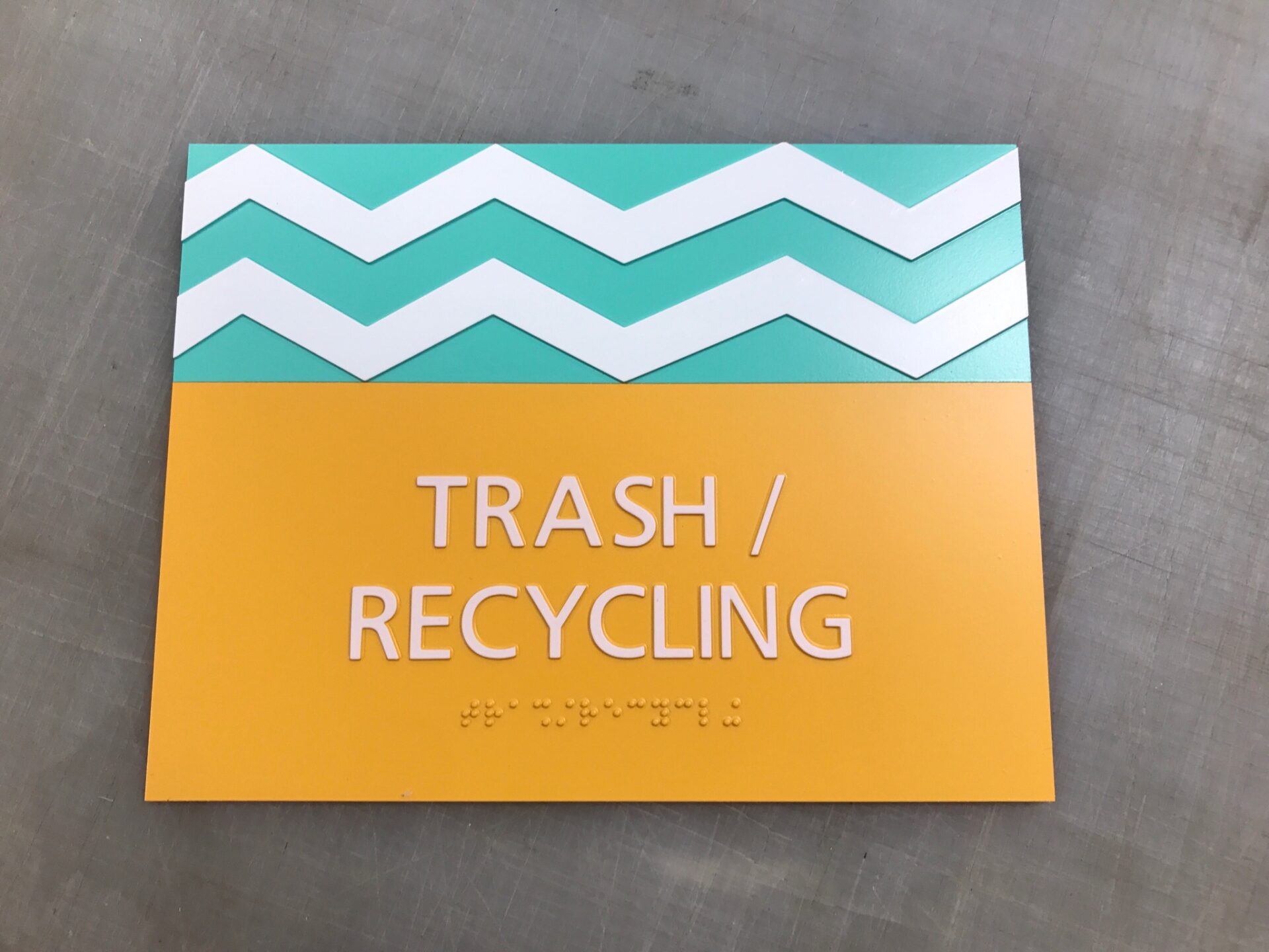 Trash/Recycling